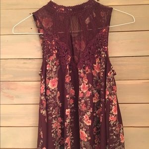 Altar’d State Burgundy Floral Lace Boho Indie Sleeveless Top Women’s Small